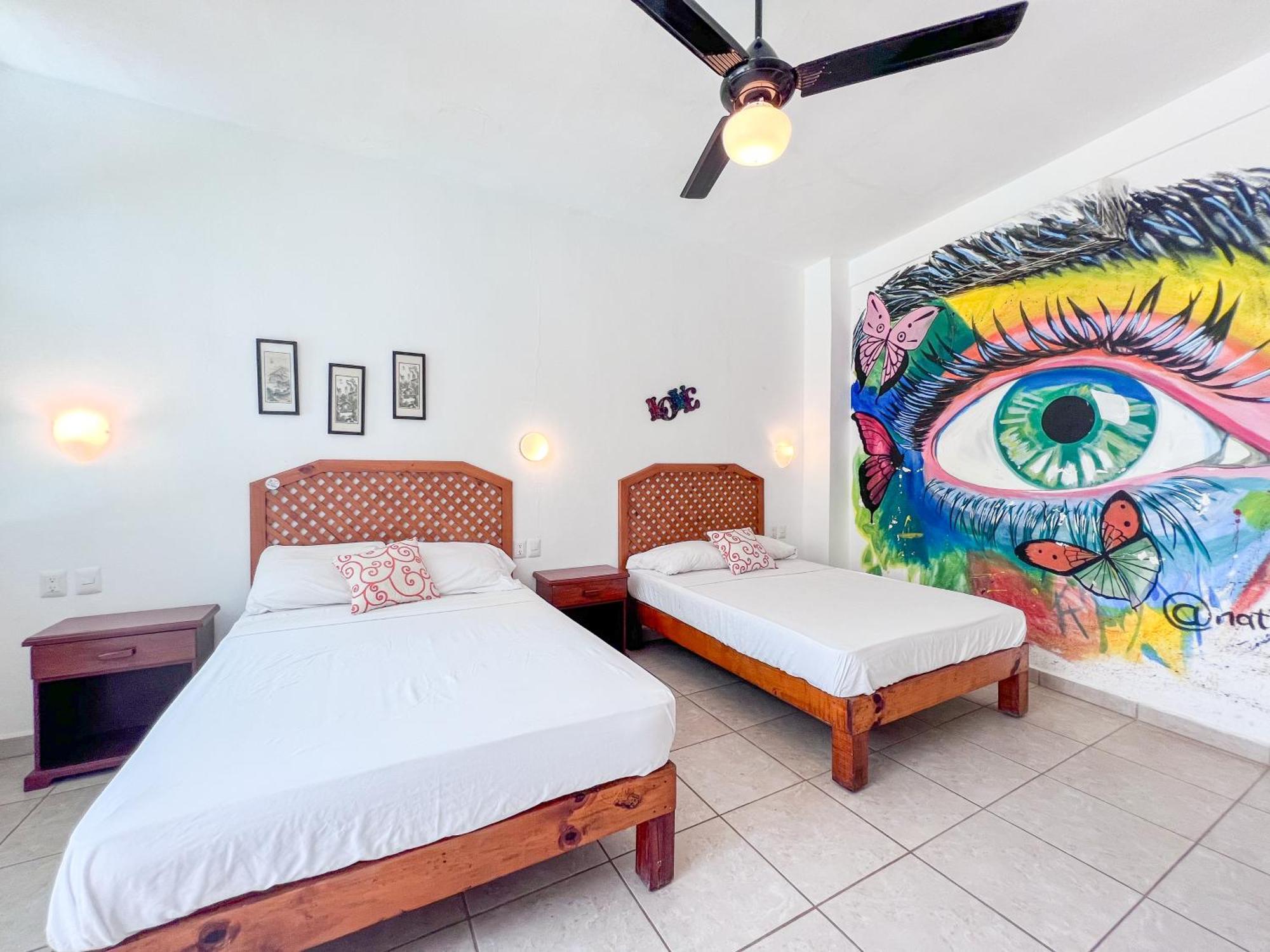 Hostal Ith Amazing Surf *